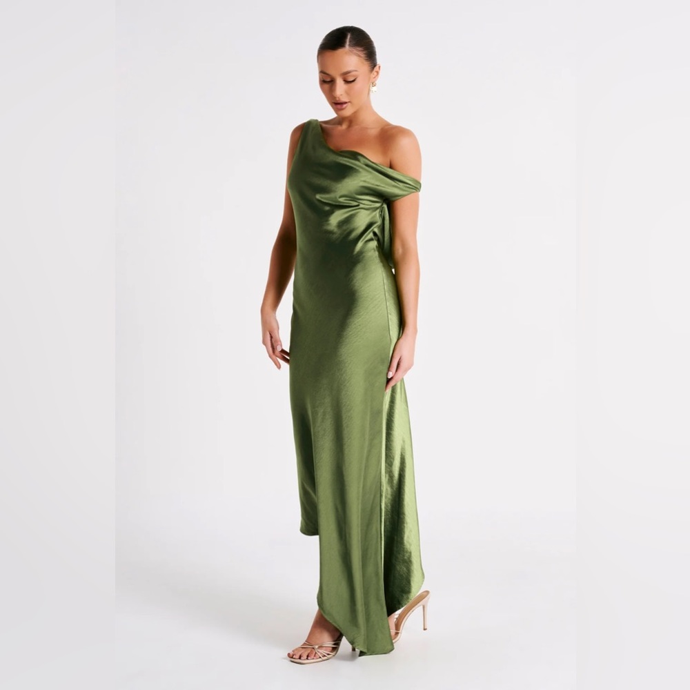Meshki YVETTE
Slip Maxi Dress With Asymmetrical Hem - Emerald XS